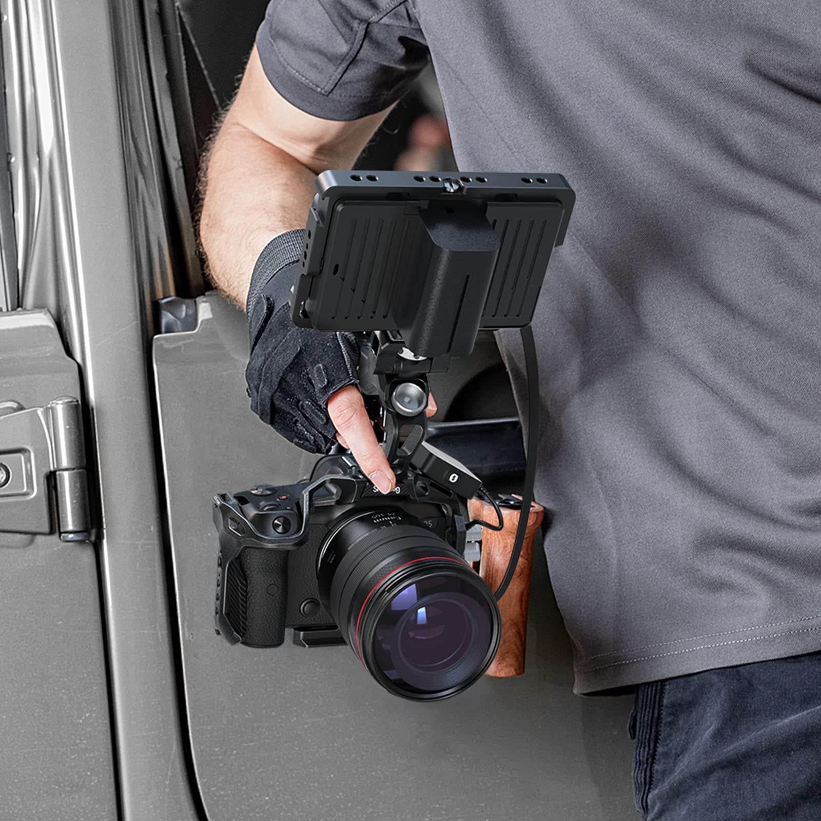 SmallRig EOS R5 & R6 Cage for Canon EOS R5 & R6 3233